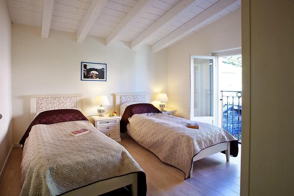 Belvedere Menaggio-4 Luxury Homes-By Italian Apartments Casa Paradiso, Apartmento Belvedere, Woon Belvedere Apartment Penthouse, Vh Apartment Bella Vista Włochy