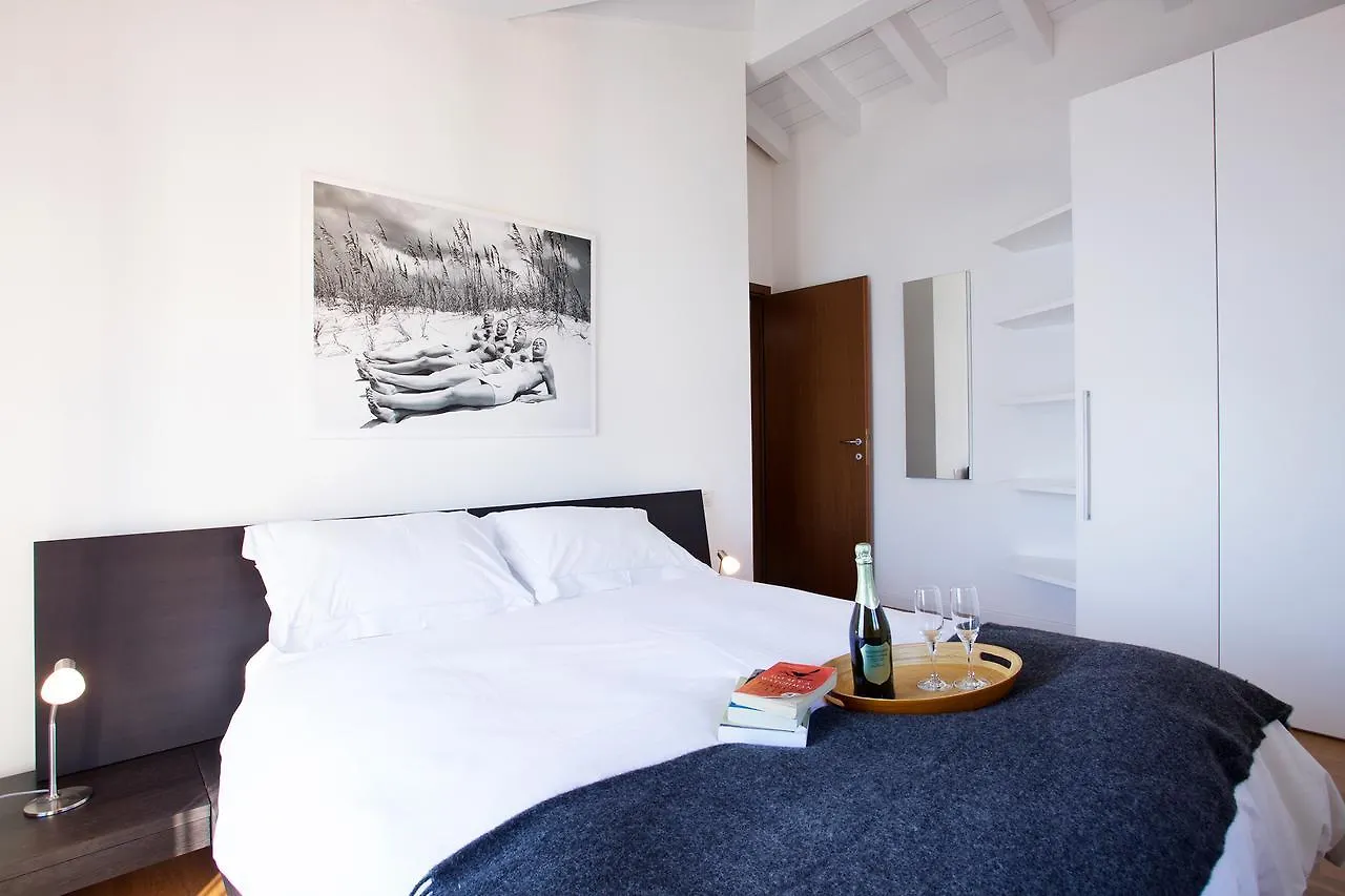 Belvedere Menaggio-4 Luxury Homes-By Italian Apartments Casa Paradiso, Apartmento Belvedere, Woon Belvedere Apartment Penthouse, Vh Apartment Bella Vista 0*, Menaggio